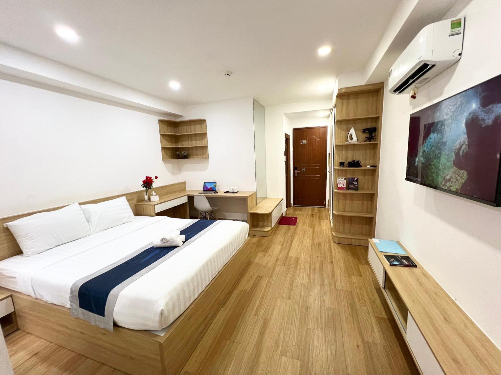 Khách sạn hẻo lánh Away Ky Con - Serviced TP. Hồ Chí Minh