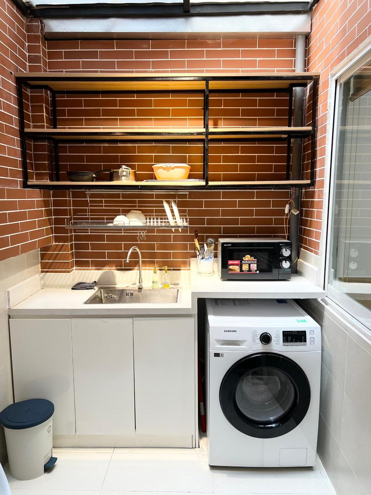 Khách sạn hẻo lánh Away Ky Con - Serviced
